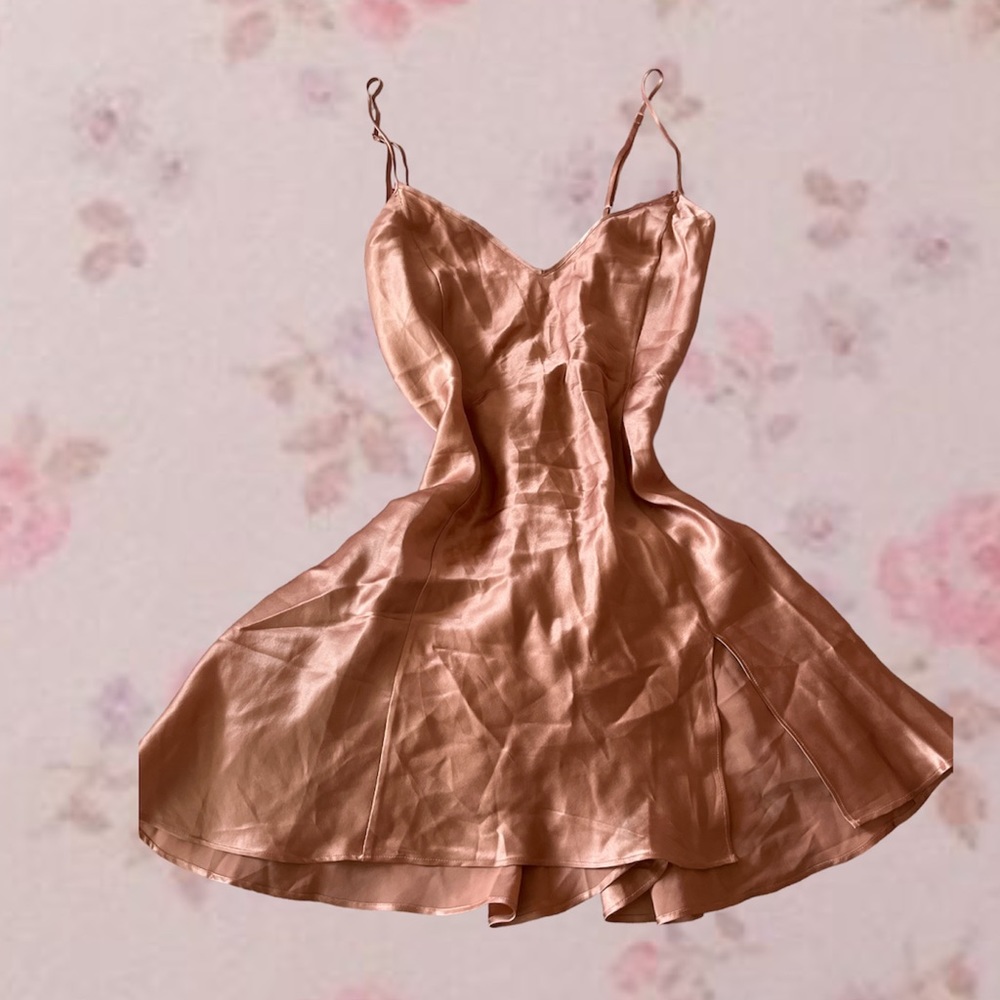sold! Victoria’s Secret rose gold slip dress ❤️
